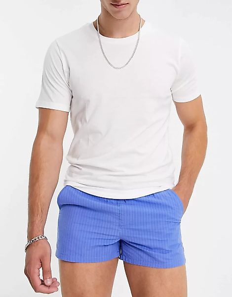 ASOS DESIGN – Kurze Seersucker-Shorts mit schmalem Schnitt in leuchtendem B günstig online kaufen
