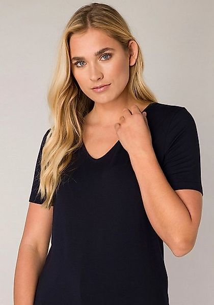 Base Level T-Shirt Yanic mit V-Ausschnitt günstig online kaufen