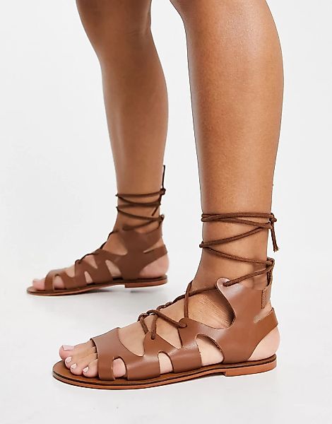 Asra – Savannah – Flache Sandale mit Schnürung-Braun günstig online kaufen