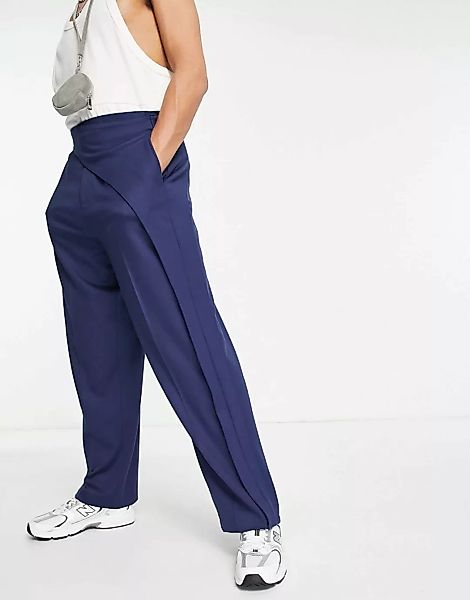 ASOS DESIGN – Elegante Hose mit weitem Beinschnitt und asymmetrischem Falte günstig online kaufen