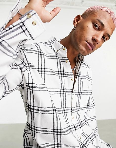 ASOS DESIGN – Oversize-Hemd mit Karomuster in Weiß im Stil der 90er günstig online kaufen