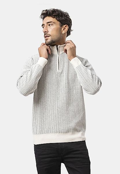 Cipo & Baxx Strickpullover "CP286" 1 Stk. vertikales Rippstrickmuster günstig online kaufen