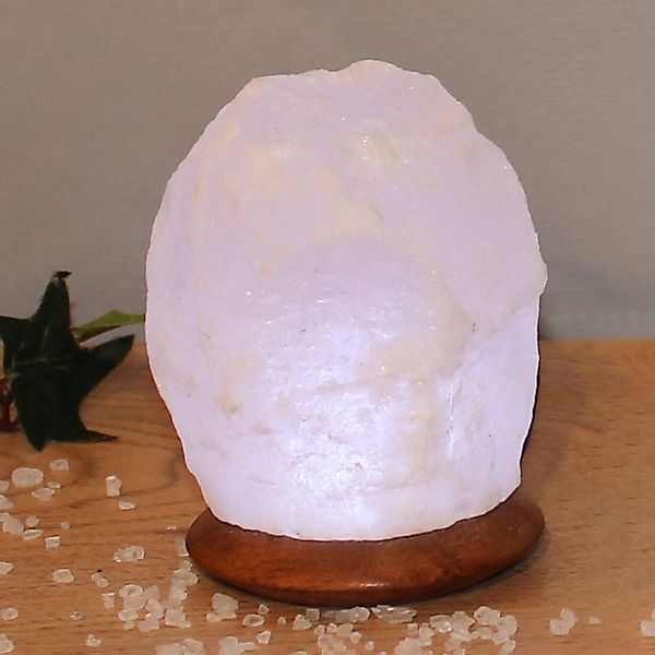 Salzleuchte White Line Rock mit Sockel, USB günstig online kaufen