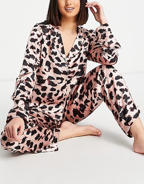 Vero Moda – Pyjama-Set mit Hemd in rosa Tierfellmuster-Bunt günstig online kaufen