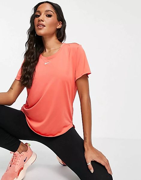 Nike Training – One Plus Dri-FIT – Kurzärmeliges T-Shirt in Rosa günstig online kaufen