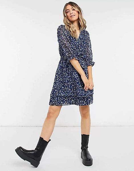 New Look – Geblümtes Mini-Freizeitkleid mit Kragen in Blau günstig online kaufen