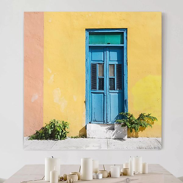 Leinwandbild Architektur & Skyline - Quadrat Bunte Wand blaue Tür günstig online kaufen