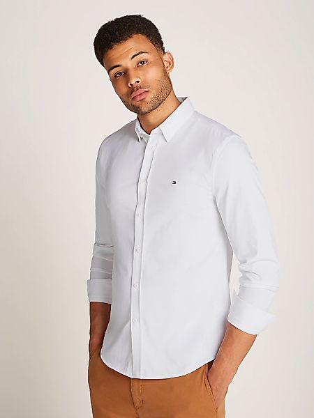 Tommy Hilfiger "PERFORMANCE KNIT SOLID Slim Fit SHIRT" mit Logostickerei günstig online kaufen