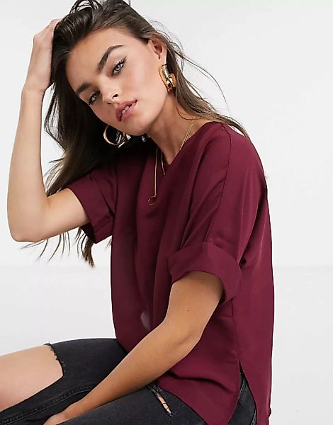 ASOS DESIGN – Beerenfarbenes Oversize-T-Shirt mit umgeschlagenen Ärmeln-Rot günstig online kaufen