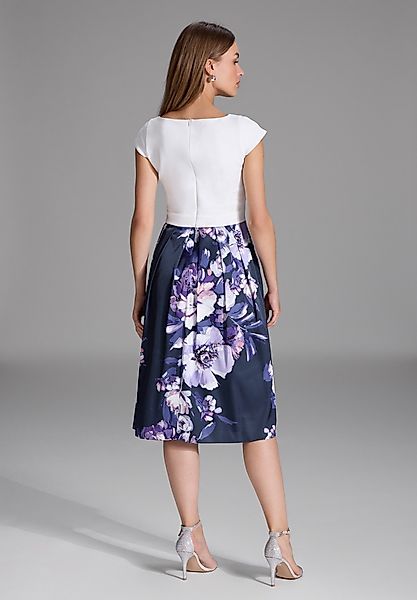 SWING Cocktailkleid Taillierter Schnitt mit ausgestelltem günstig online kaufen