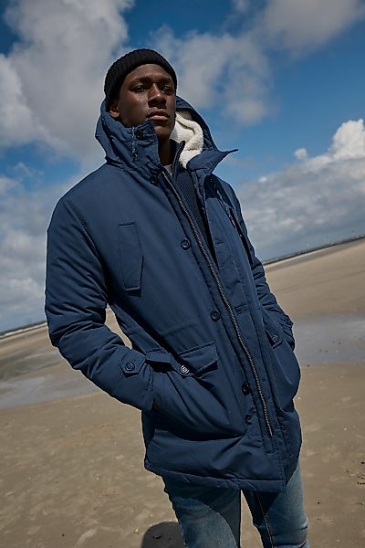 Bruno Banani Parka, mit Kapuze, Winterjacke mit Teddy Fleece gefüttert und günstig online kaufen