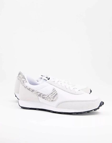 Nike – Daybreak – Sneaker in Weiß mit Details in Zebraoptik günstig online kaufen