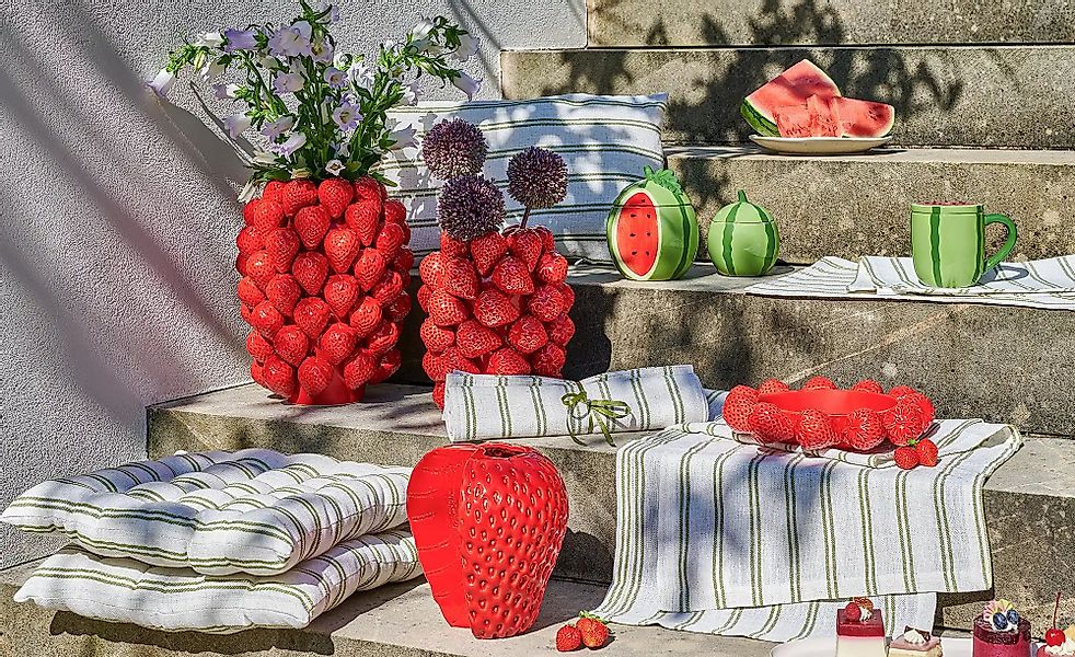 HOME STORY 3D Vase Erdbeere   ¦ rot ¦ Porzellan ¦ Maße (cm): H: 30  Ø: 25 A günstig online kaufen