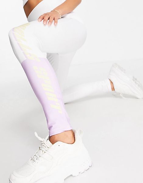 ODolls Collection – Sportkleidung – Leggings in Weiß mit kontrastierendem M günstig online kaufen