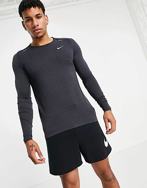 Nike Running – Techknit Ultra – Langärmliges Shirt in Schwarz günstig online kaufen