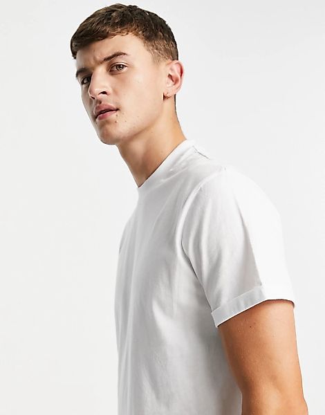 ASOS DESIGN – Weißes T-Shirt mit Rundhalsausschnitt und gerollten Ärmeln günstig online kaufen