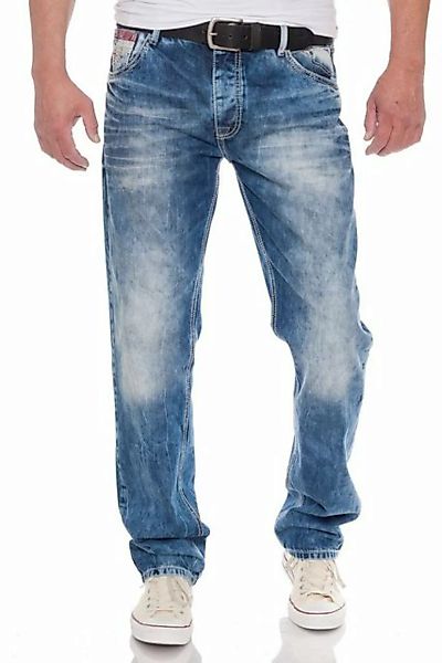 Cipo & Baxx Straight-Jeans mit markanter Waschung günstig online kaufen