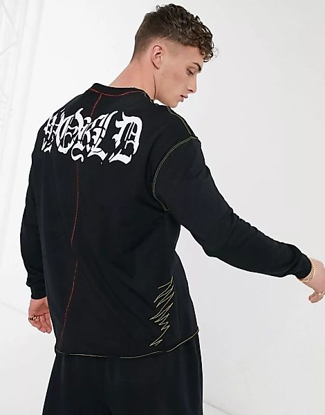 Bershka – Langärmliges Shirt in Schwarz mit Druckmuster auf der Rückseite günstig online kaufen