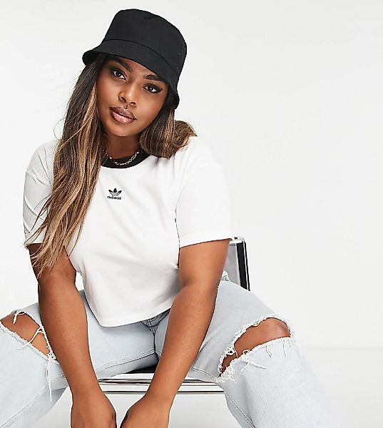 adidas Plus – Kurz geschnittenes T-Shirt in Weiß günstig online kaufen