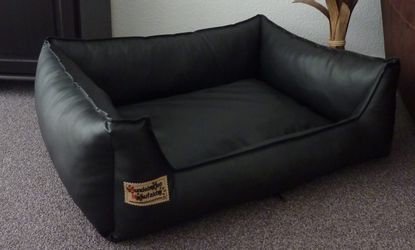 Hundebettenmanufaktur Hundekorb Hundesofa Schlafplatz Kunstleder Similpelle günstig online kaufen