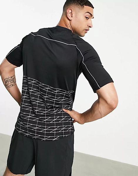 Bolongaro Trevor – Sport Norco – T-Shirt mit geometrischem Muster und refle günstig online kaufen