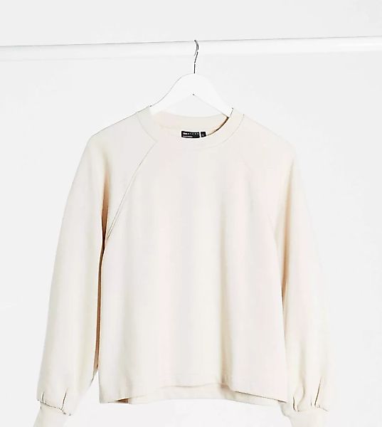 ASOS DESIGN Petite – Kastenförmiges Sweatshirt mit weiten Ärmeln in Stein-N günstig online kaufen