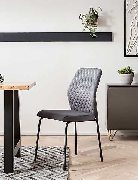 SalesFever 4-Fußstuhl "Esszimmerstuhl mit elegantem Stil" (Set) 2 Stk. Samt günstig online kaufen