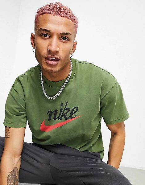 Nike – Heritage Essentials – T-Shirt mit Logo in verwaschenem Khaki-Grün günstig online kaufen