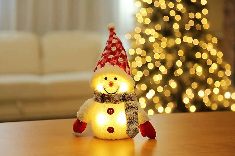 HI Weihnachtsfigur, LED Weihnachtsdeko - Schneemann günstig online kaufen