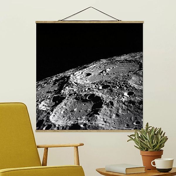 Stoffbild mit Posterleisten NASA Fotografie Mondkrater günstig online kaufen