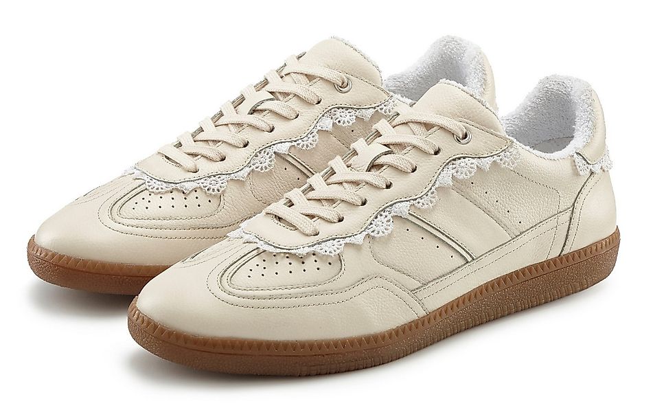 LASCANA Freizeitschuh, Halbschuh Sneaker mit Lederanteil und Spitzen Detail günstig online kaufen