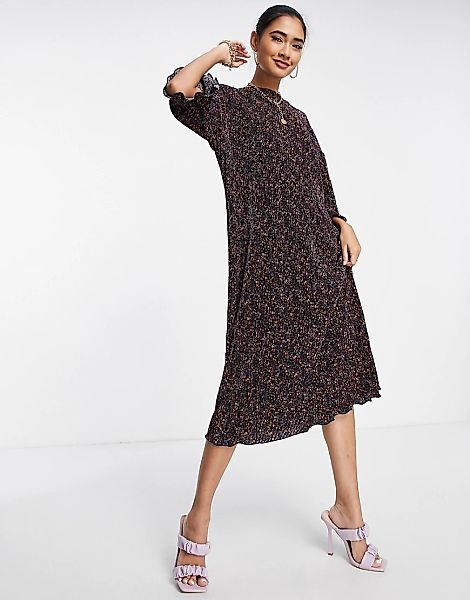 ASOS DESIGN – Plissiertes Midi-T-Shirt-Kleid in Oversized-Passform mit Blum günstig online kaufen