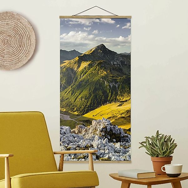 Stoffbild Berge mit Posterleisten - Hochformat Berge und Tal der Lechtaler günstig online kaufen