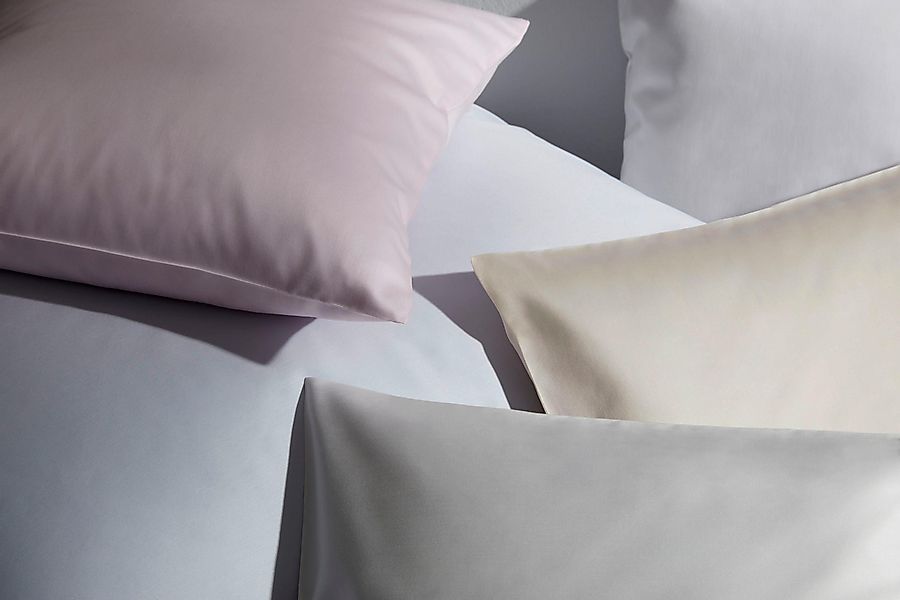 Elegante Bettwäsche "Solid in Gr. 135x200 oder 155x220 cm" 2 Stk. tlg. Bett günstig online kaufen
