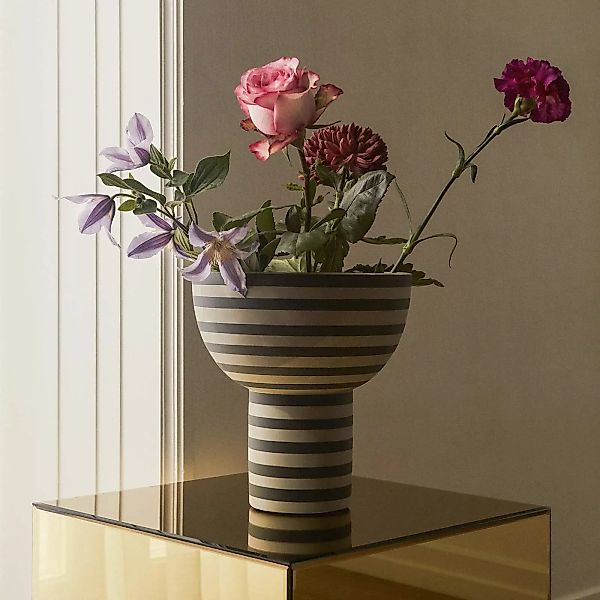 AYTM Vase Varia, schwarz, Ø 23 cm, Höhe 24 cm, Keramik günstig online kaufen