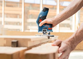 Bosch Professional Akku-Kantenfräse GKF 12 V-8 Solo günstig online kaufen