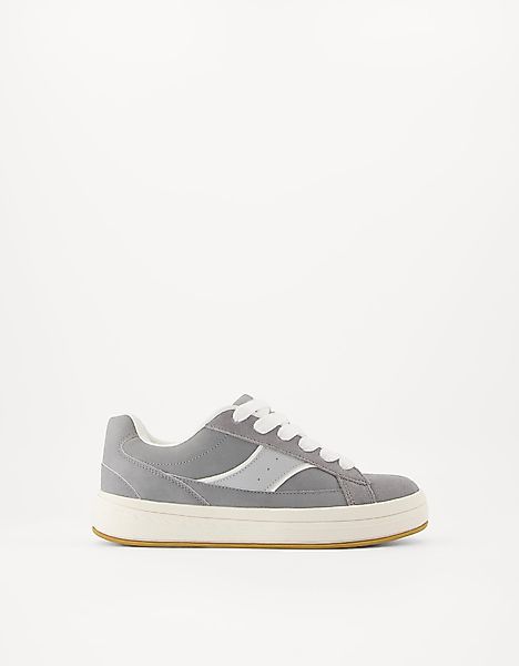 Bershka Sneaker Aus Rauleder Im Skater-Stil Damen 37 Grau günstig online kaufen