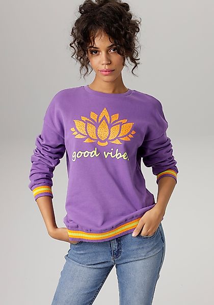 Aniston CASUAL Sweatshirt Frontdruck mit abstrakter günstig online kaufen