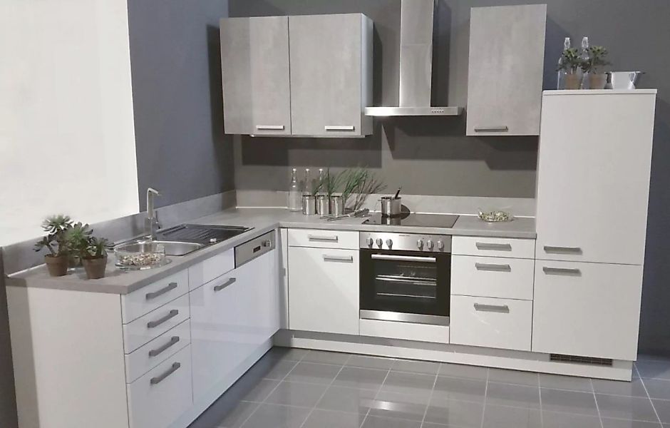 Einbauküche MANKAGLOSS 11 Weiß Hochglanz/ Beton - Schränke montiert/ Küchen günstig online kaufen