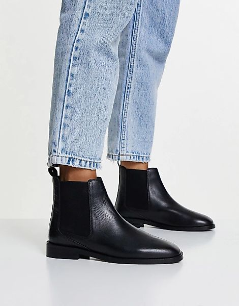 Schuh – Christina – Chelsea-Stiefel aus Leder in Schwarz günstig online kaufen