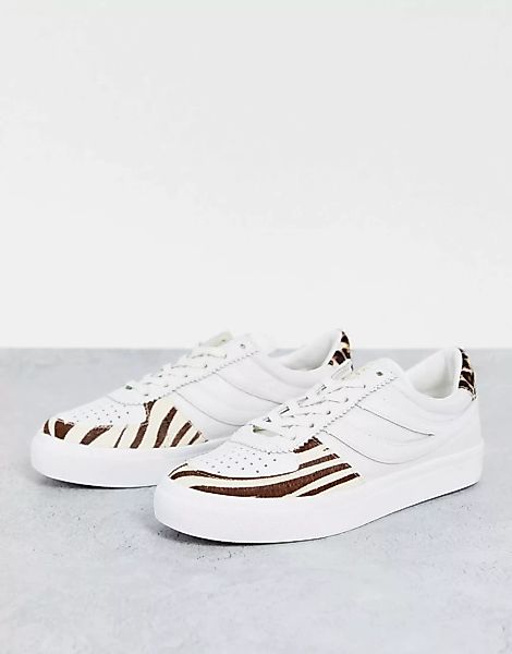 Superga – 2846 – Sneaker zum Schnüren in Weiß mit Leopardenmuster günstig online kaufen