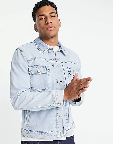 Topman – Jeansjacke in klassischer Passform mit gebleichter, blauer Waschun günstig online kaufen