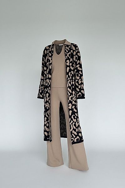 Zuckerwatte Strickmantel modischer Jacquardstrick, aus wertiger Viskose Str günstig online kaufen