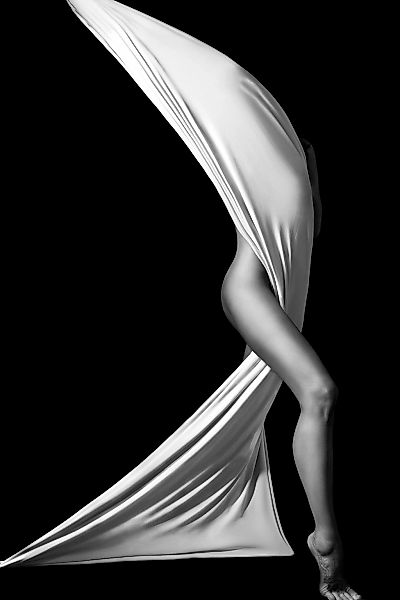 PLACES OF STYLE Acrylglasbild "Verhüllte Frau" Bilder von Frauen  Erotische günstig online kaufen