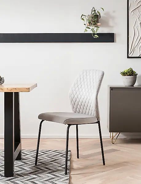 SalesFever 4-Fußstuhl, (Set), 2 St., Samt, mit Wabensteppung im Rücken günstig online kaufen