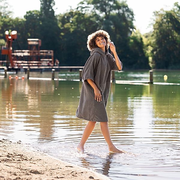 HOMELEVEL Bademantel Badeponcho Unisex aus 100% günstig online kaufen