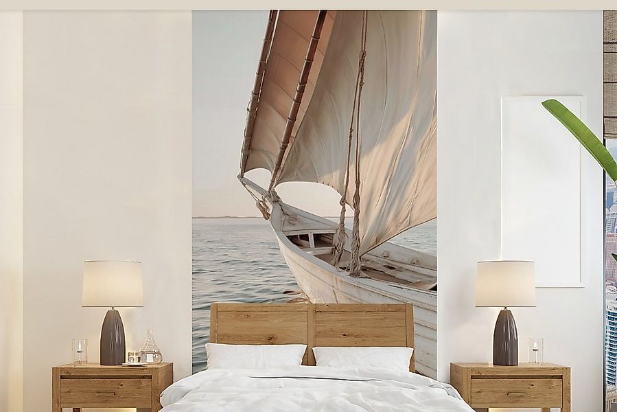 MuchoWow Fototapete Segelboot - Meer - Beige - Sonne, Matt, bedruckt, Vlies günstig online kaufen