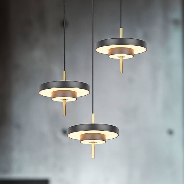 LED-Hängelampe Keaton, schwarz/goldfarben Ø 45 cm CCT 3-flg. günstig online kaufen