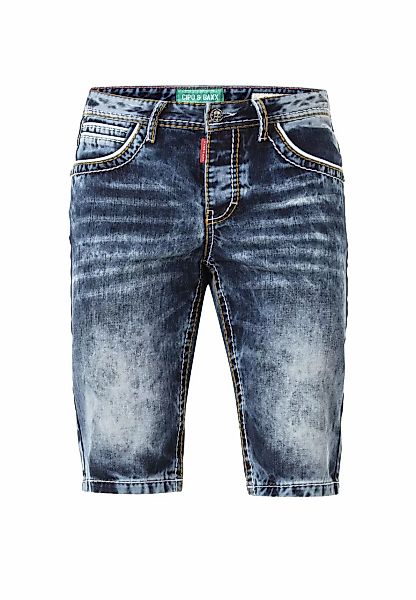 Cipo & Baxx Jeansbermudas "Bermuda & Short", mit stylishen Kontrastnähten, günstig online kaufen