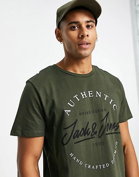 Jack & Jones – T-Shirt in Tannengrün mit Logo und Rundhalsausschnitt günstig online kaufen